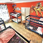 Downtown 3* Братислава