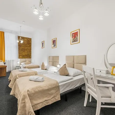 Downtown 3* Bratislava