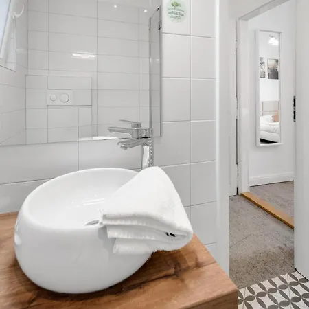 Downtown Hotel 3*