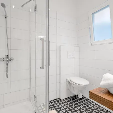 Downtown Hotel 3*