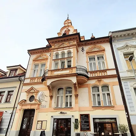 Downtown Otel Bratislava