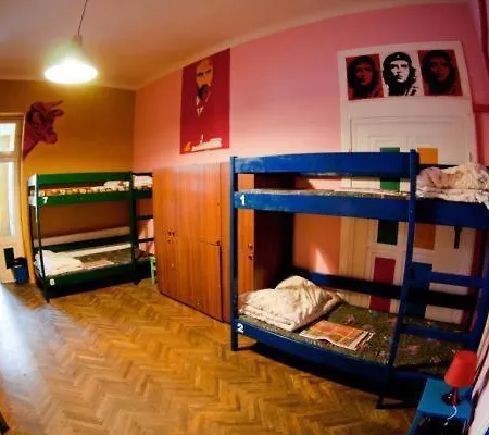 Downtown Hotel 3*