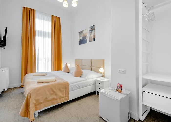 فندق Downtown 3*