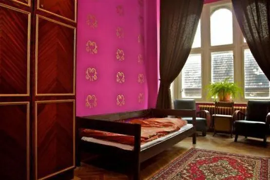 Downtown 3* براتسيلافا