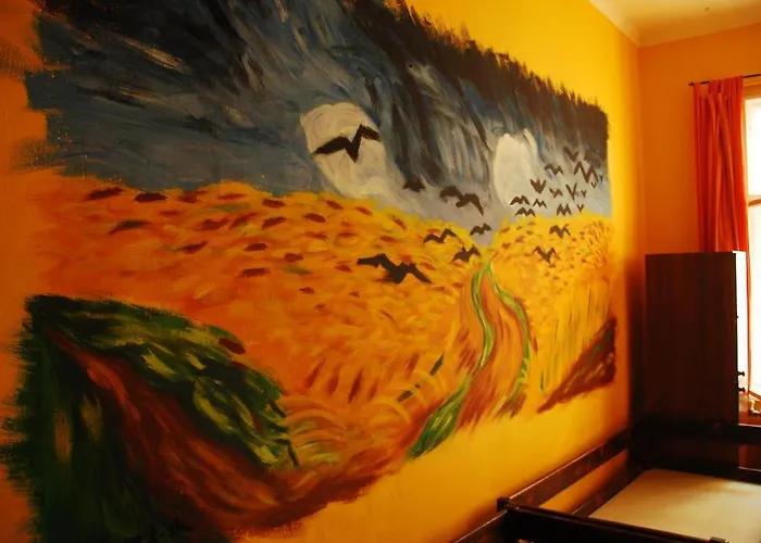 Downtown فندق براتسيلافا