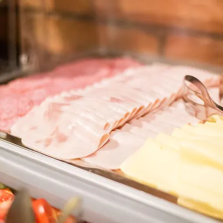 Downtown Hotel Pressburg